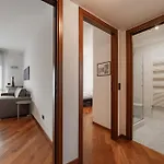 10 Minutes From Bocconi, Elegance And Comfort