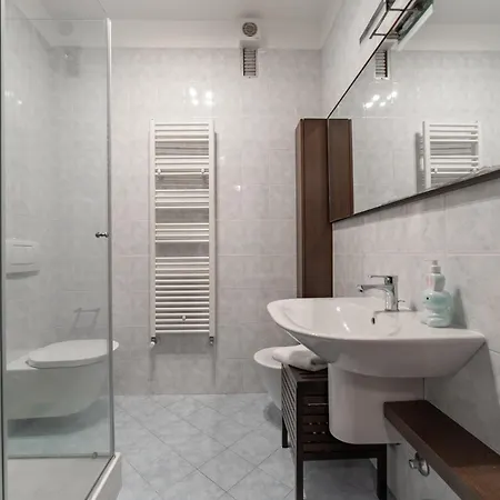 10 Minutes From Bocconi, Elegance And Comfort Apartment *