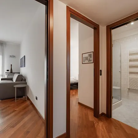 10 Minutes From Bocconi, Elegance And Comfort *