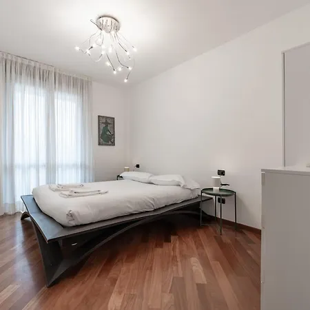 10 Minutes From Bocconi, Elegance And Comfort Apartment *