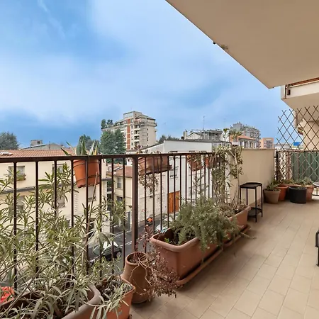 10 Minutes From Bocconi, Elegance And Comfort * Milan