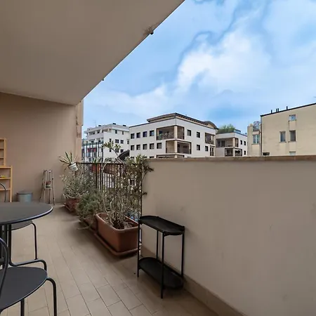 10 Minutes From Bocconi, Elegance And Comfort * Milano